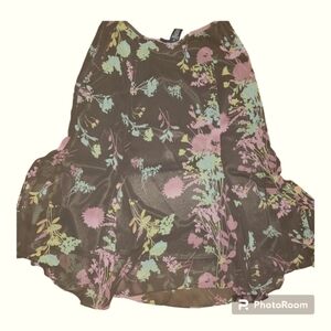 Jones Wear, Size 12 Brown floral skirt.